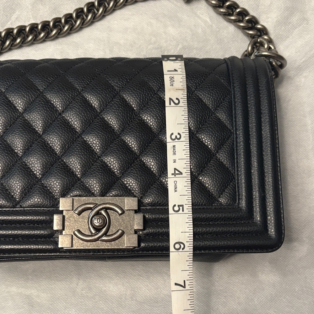 Black Quilted Leather Shoulder Bag with Gunmetal Chain - Picture 3 of 9